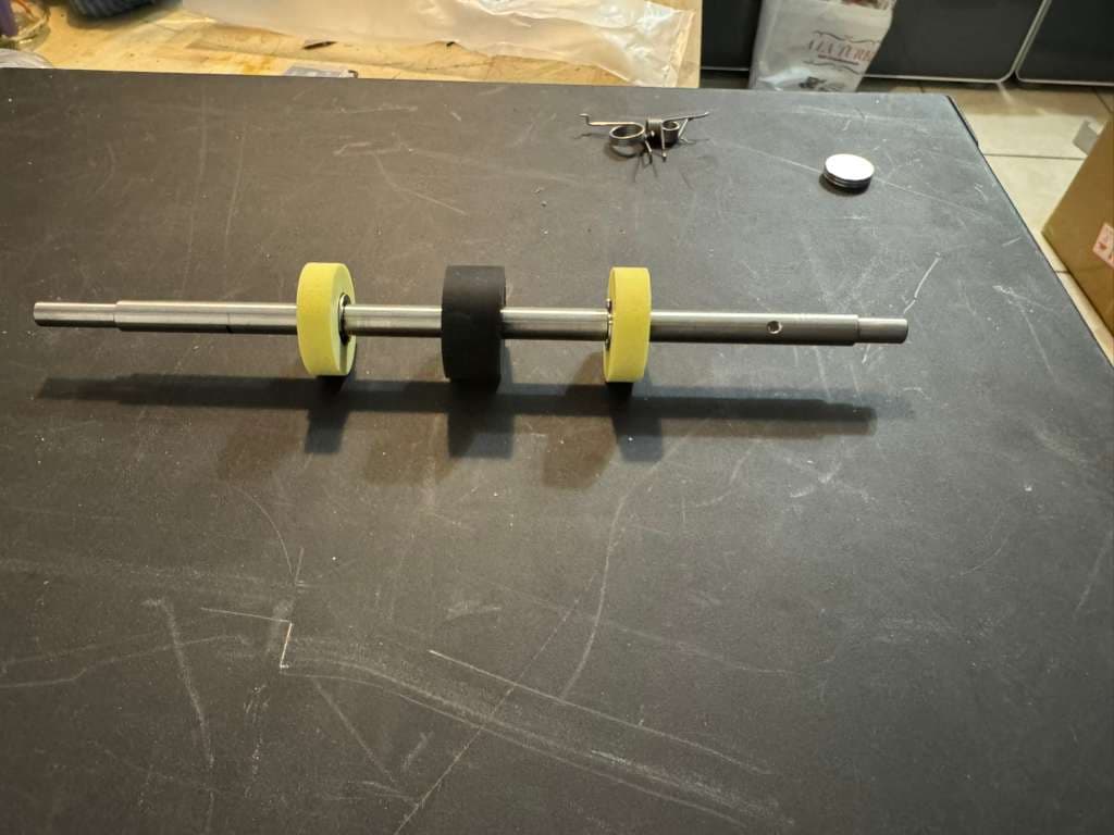 Hyosung Pinch Roller with Shaft NewerStyle 1k  Dispenser. Pn: S4520000318