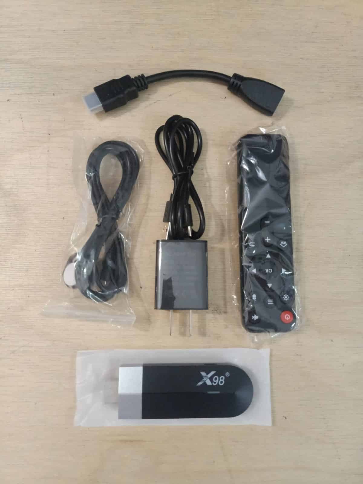 4GB+32GB Android 11 TV Stick 4K Ultra HD Streaming Media Player Quad-Core TV Box