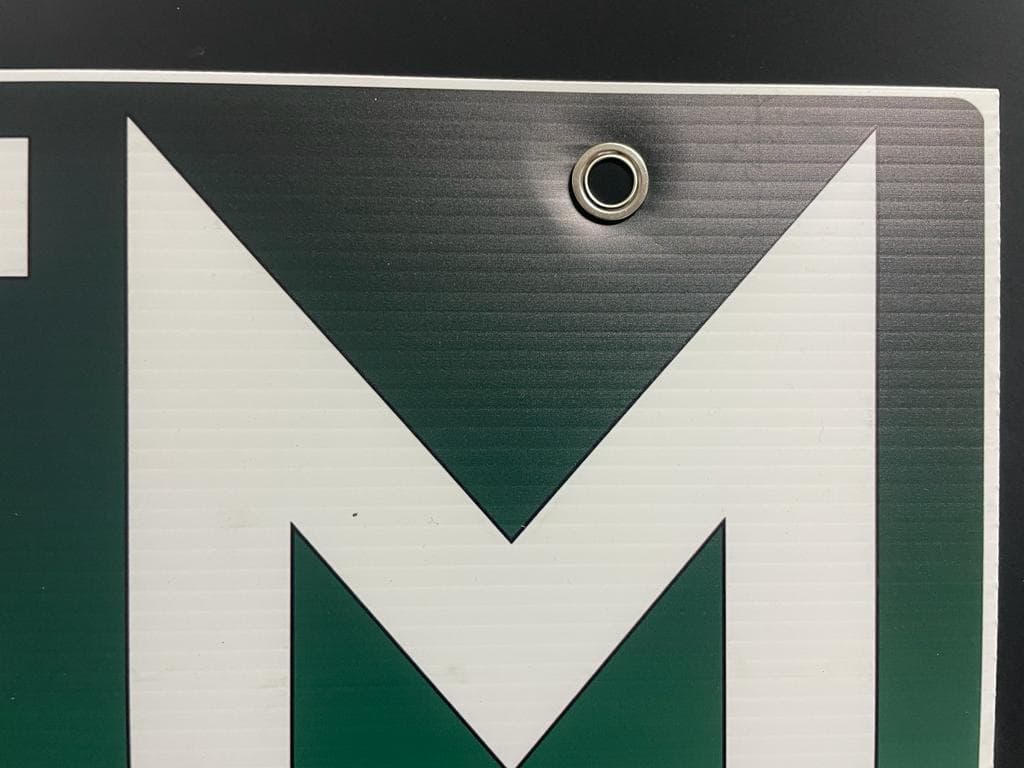 1 Double-Sided Coroplast ATM Sign with Metal Grommet - 16x24 Inches (Green)